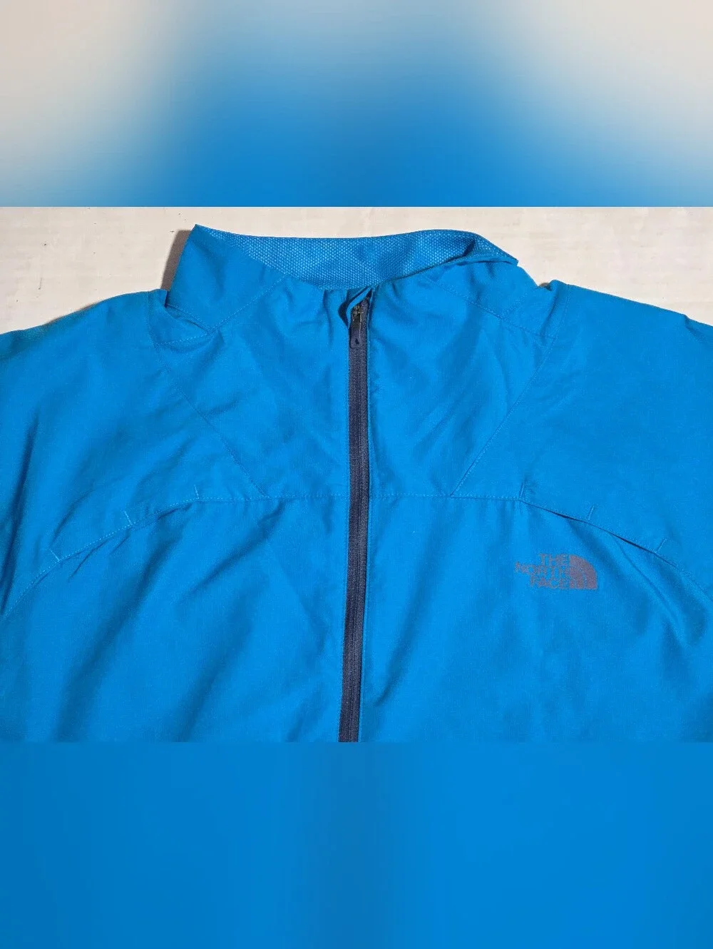 The North Face Mens Blue Full Zip Windbreaker Jacket Size Medium